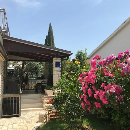 App Sorgo Apartment Novigrad  Exterior photo